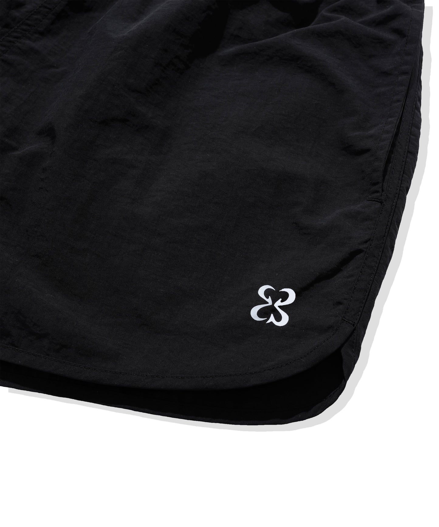 (Women) Crispy nylon shorts CBEUWWT501