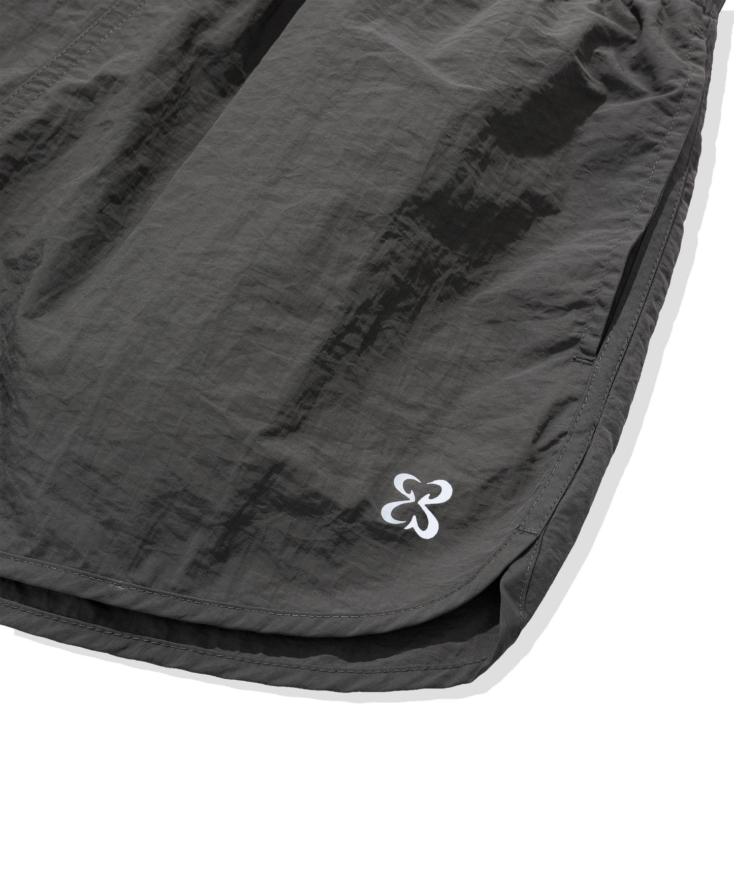 (Women) Crispy nylon shorts CBEUWWT501