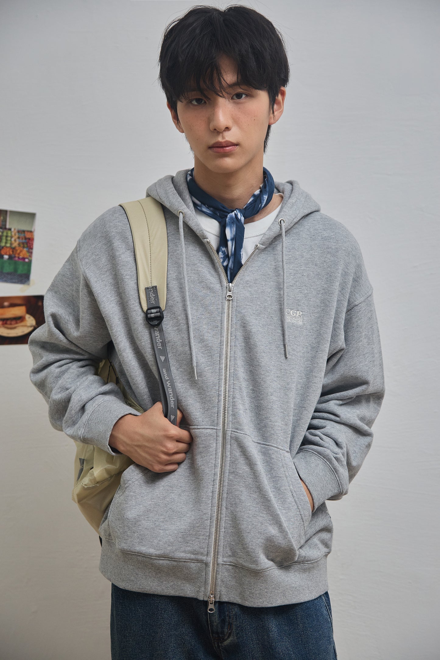Square Logo Hooded Zip-up CBEBUTC030