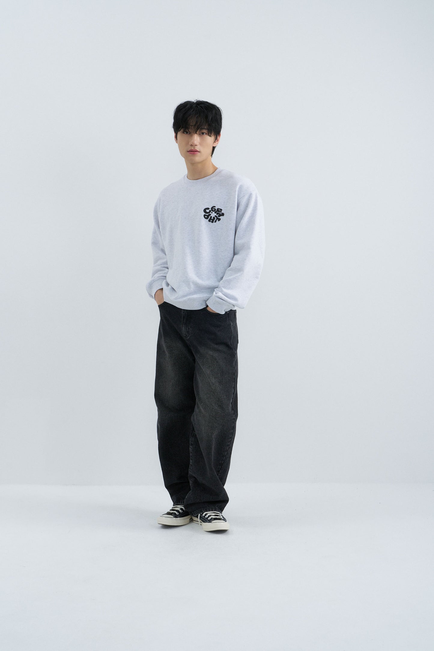Round C.GRAPHY Sweatshirt CBFSUTL008