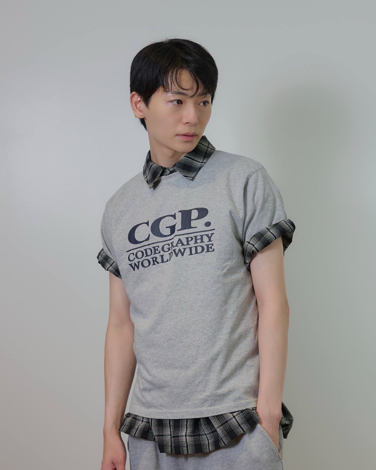 Pigment Square Logo Tee2