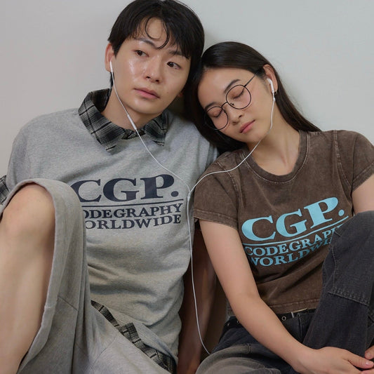 Pigment Square Logo Tee2