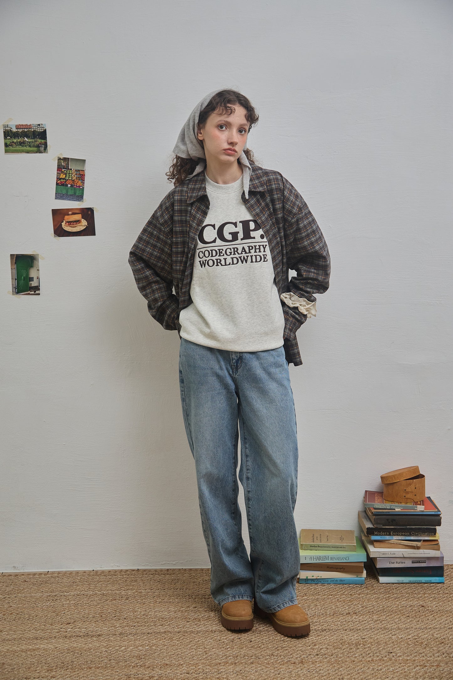Square Logo Sweatshirt CBEBUTL020